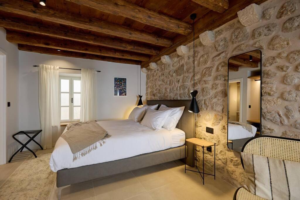 Modern Stone House, Luxury Suites In Dubrovnik Old Town Exterior photo