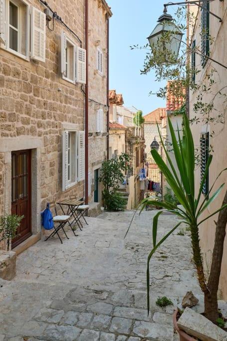 Modern Stone House, Luxury Suites In Dubrovnik Old Town Exterior photo
